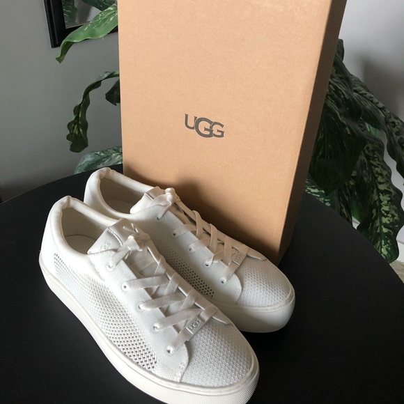 🆕UGG Sneakers. NWT  0099995 - Picture 2 of 8